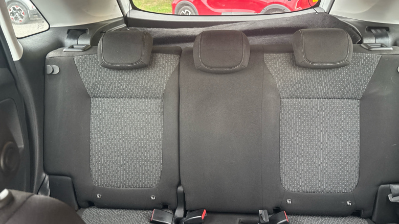 Vauxhall Crossland 1.2 Turbo Design 5dr Petrol Hatchback